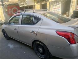 نيسان فيرسا